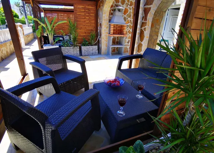 In Mit Privatem Grill By Interhome *