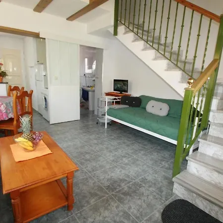 In Mit Privatem Grill By Interhome